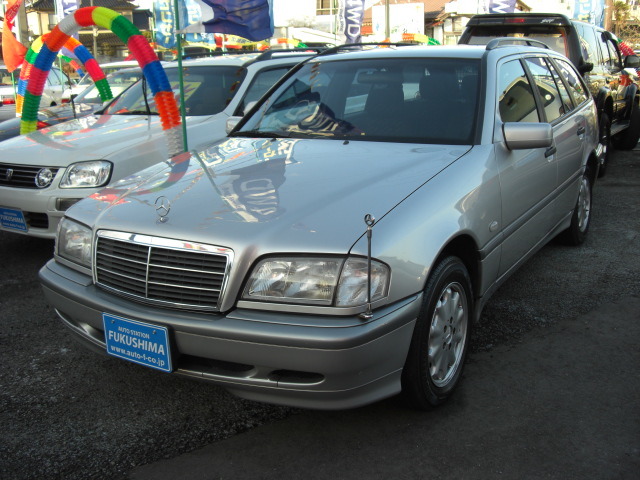 メルセデスベンツ C200コンプレッサーワゴンセレクション